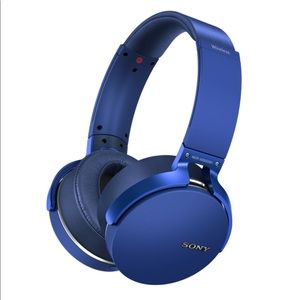 Sony Extra Bass headphones